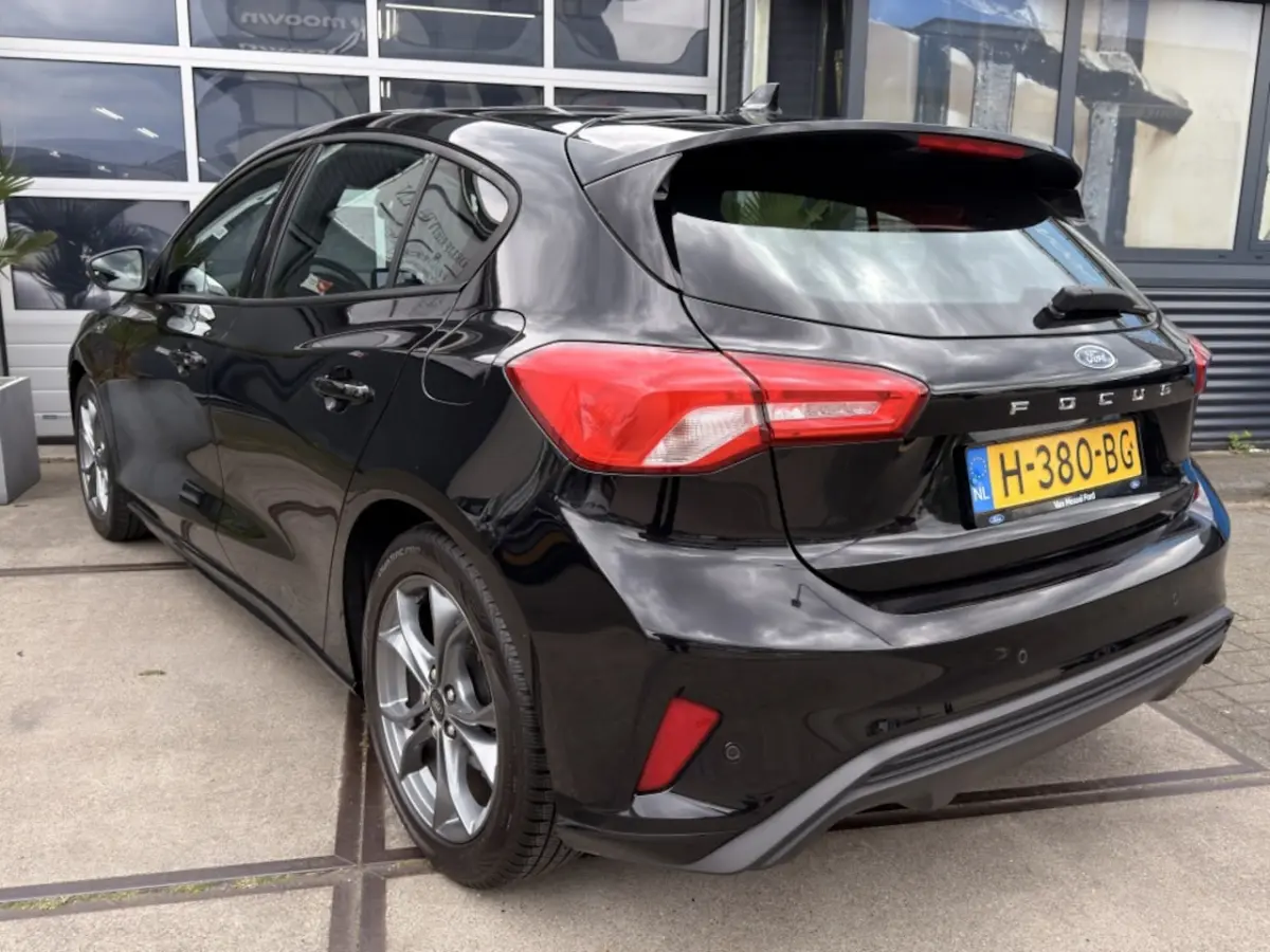 1.5 EcoB. ST-Line Automaat Carplay DAB+ Inruil mogelijk