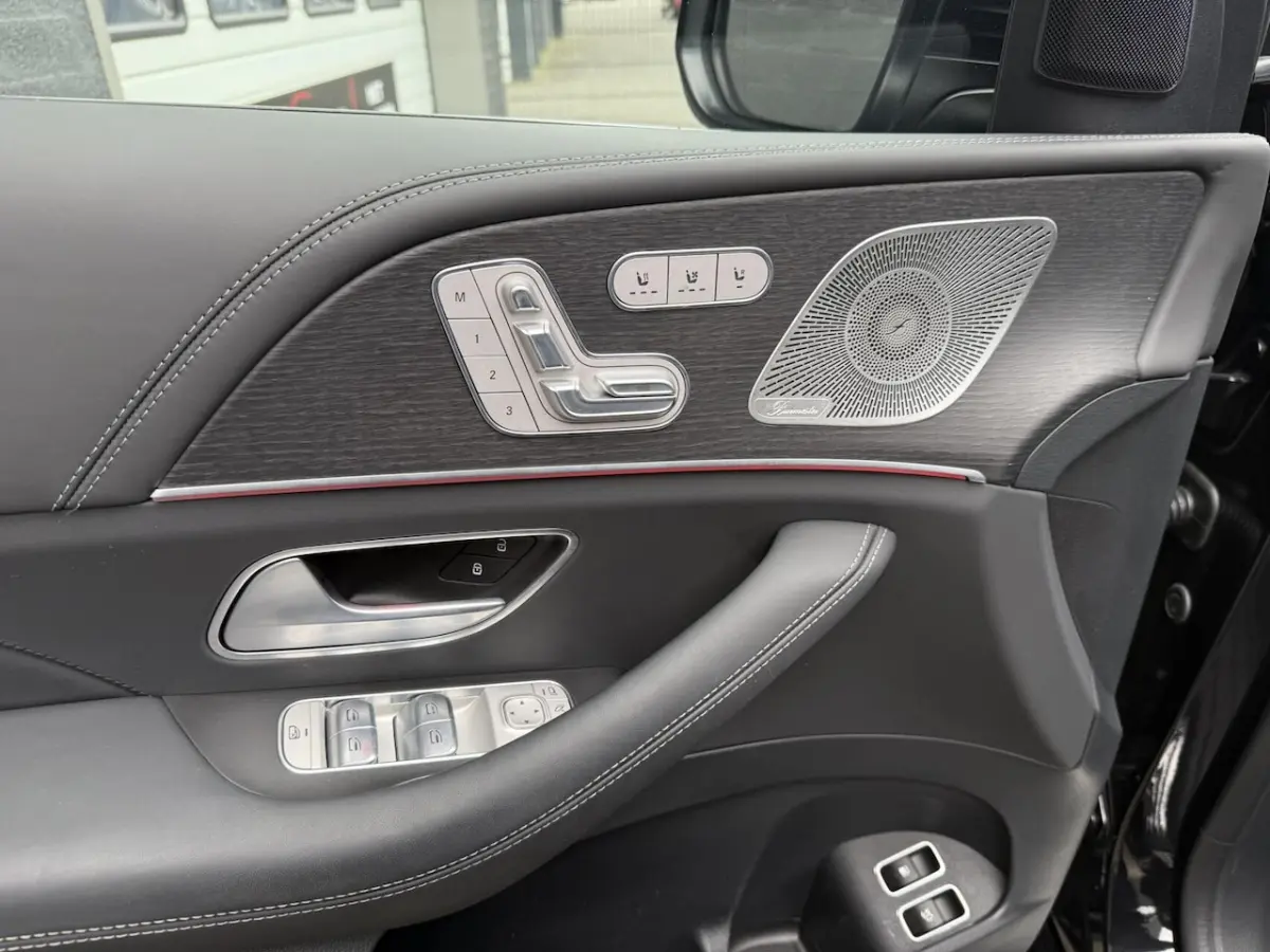 400 e 4MATIC AMG MASSAGE PANO HEADUP FULL OPTIONS