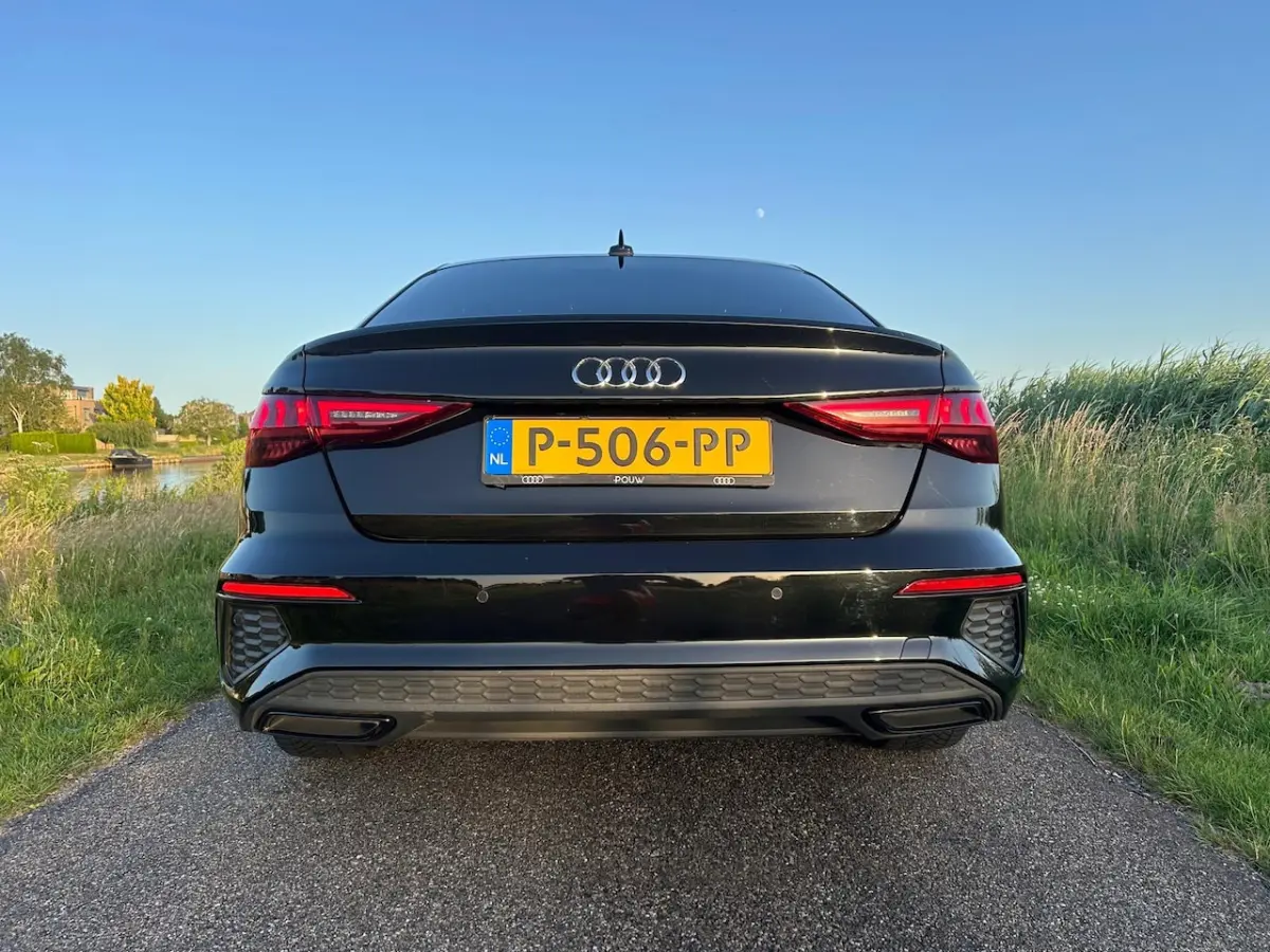 30 TFSI S-Line edition | Apple Carplay | Lane Assist | Parkeersensoren
