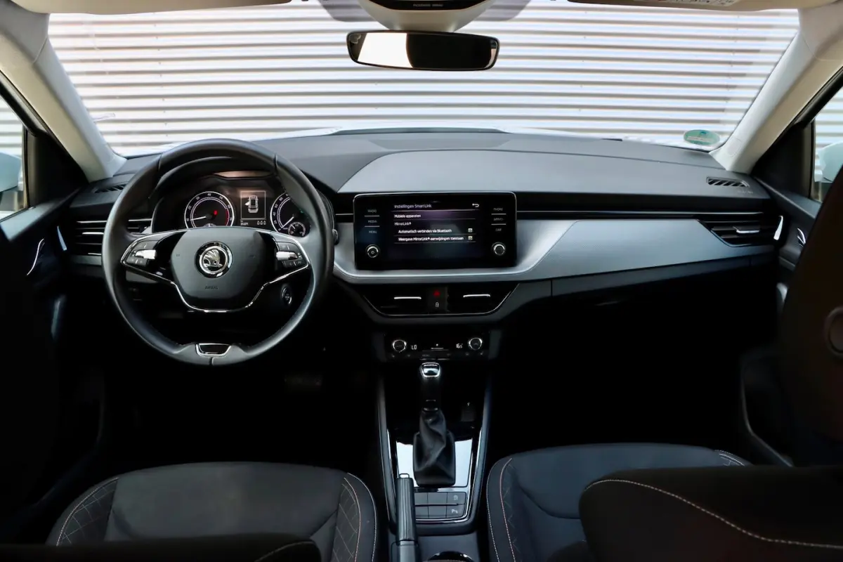 1.0 TSI Ambition | 1E EIGENAAR | CARPLAY | STOELVERWARMING | CAMERA