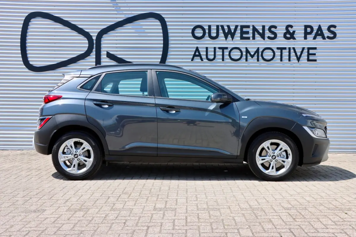 1.0 T-GDI Comfort Smart | CAMERA | NAVIGATIE | CARPLAY | LED