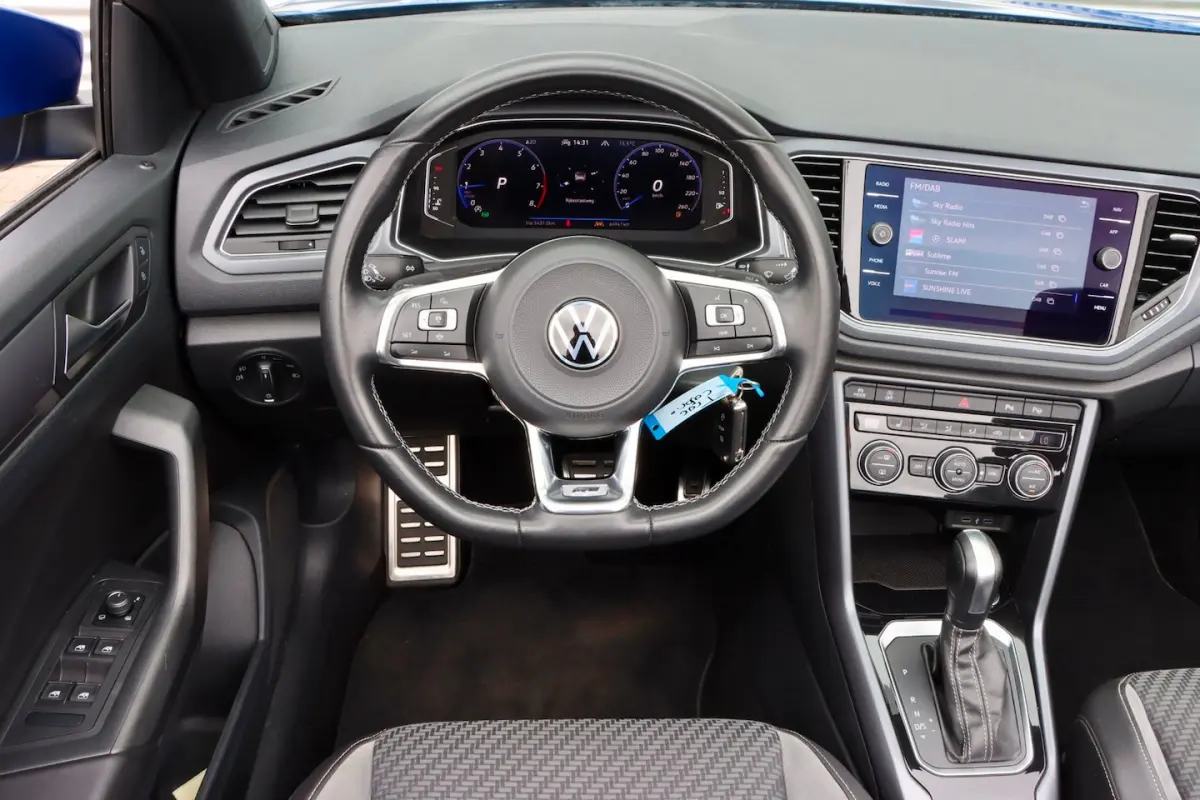 1.5 TSI R-Line | 1E EIGENAAR | DEALER OND. | CARPLAY | ACC | LED