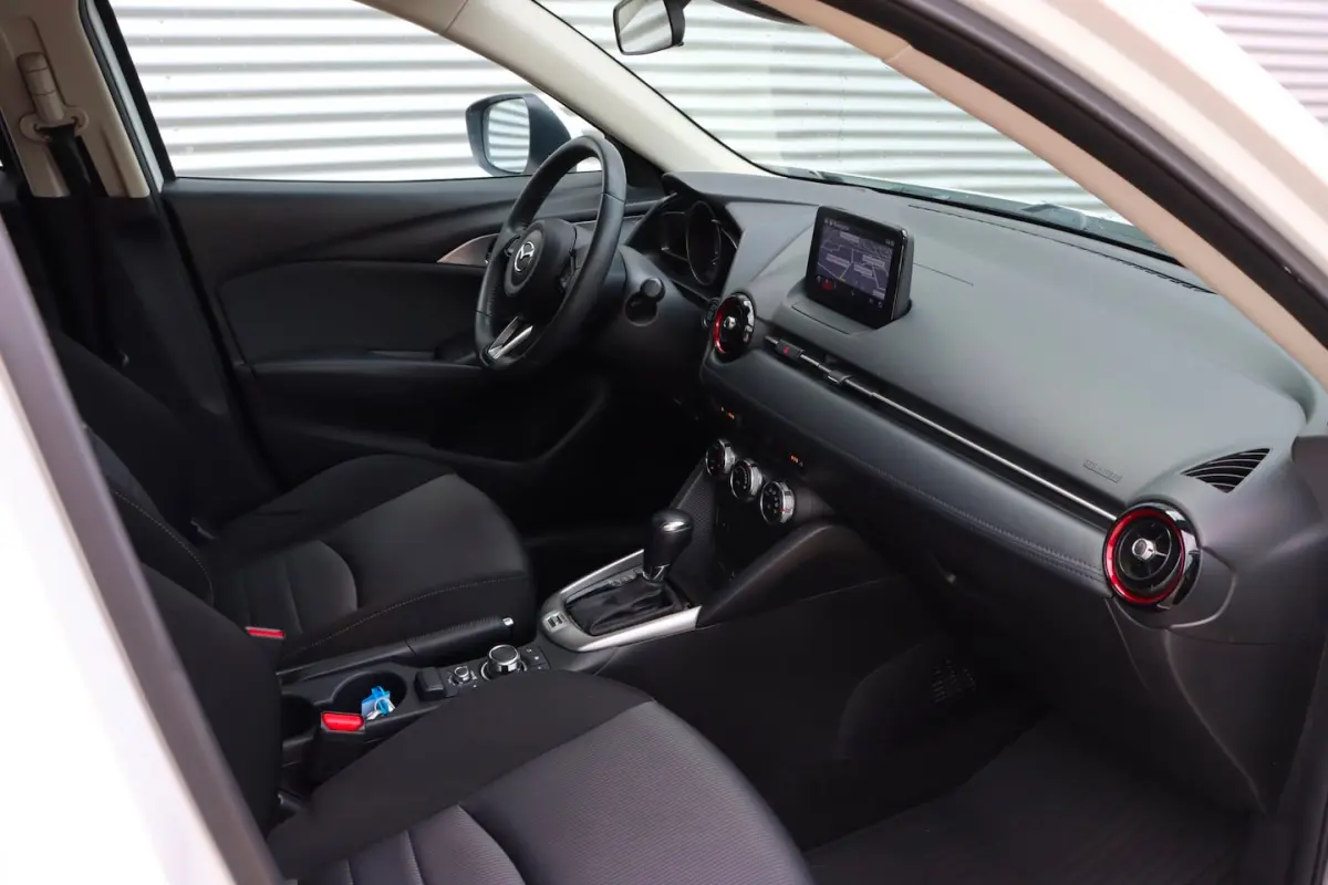 2.0 SkyActiv-G 120 TS+ | NAVIGATIE | STUURWIELVERW. | AIRCO