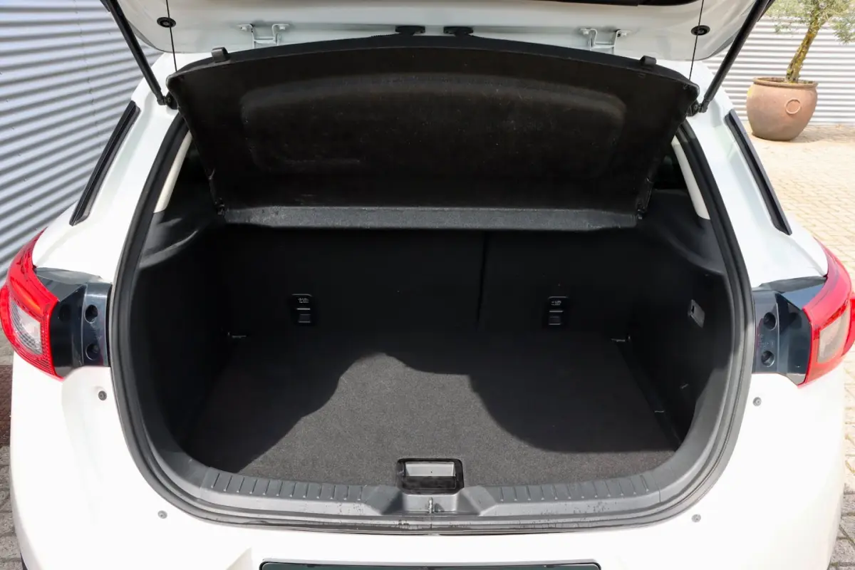 2.0 SkyActiv-G 120 TS+ | NAVIGATIE | STUURWIELVERW. | AIRCO