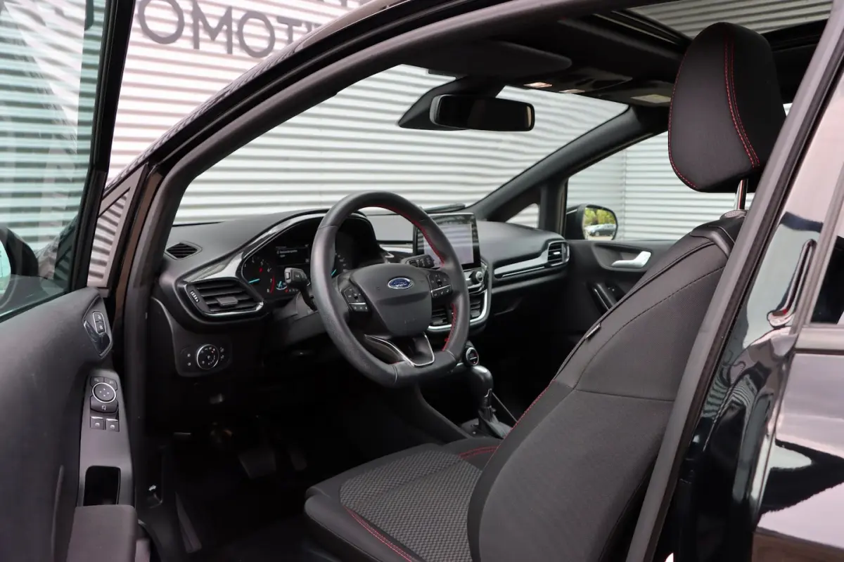 1.0 EcoBoost ST-Line | PANORAMA | AUTOMAAT | CARPLAY