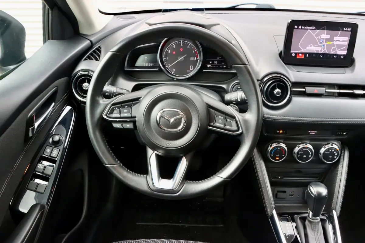 2 1.5 Skyactiv-G GT-M | NAVIGATIE | STOELVERWARMING | CRUISE | AIRCO