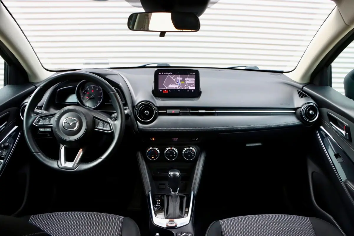 2 1.5 Skyactiv-G GT-M | NAVIGATIE | STOELVERWARMING | CRUISE | AIRCO