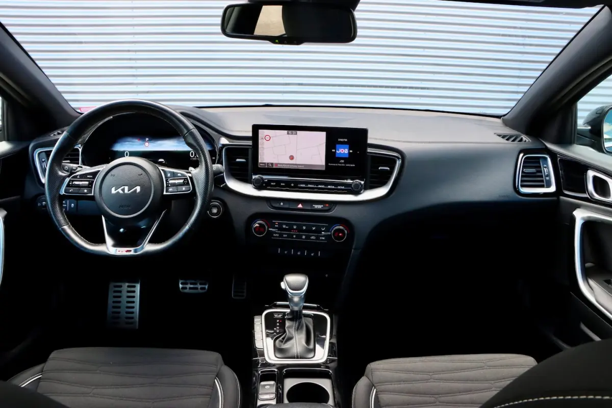Ceed 1.5 T-GDi GT-Line | PANORAMA | DEALEROH | CARPLAY | STUURWIELVERW