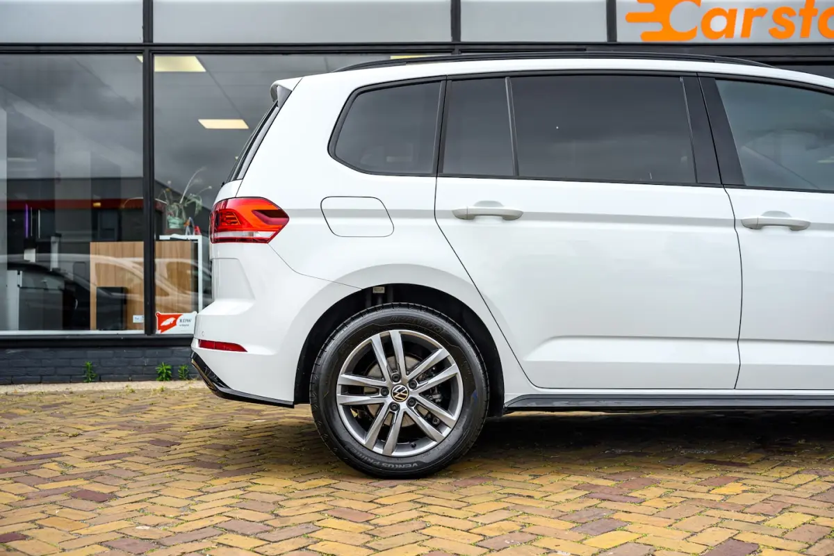 1.5 TSI R-Line 7p.|Carplay|Camera|Pano