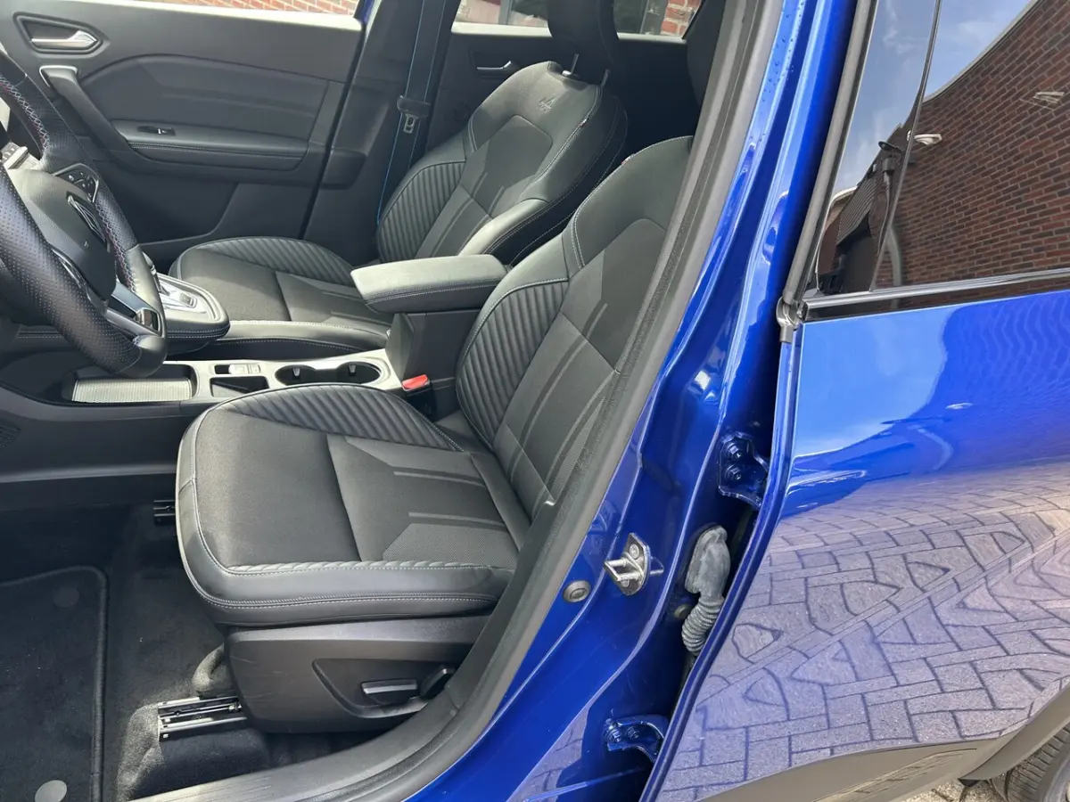 1.6 E-Tech full hybrid 145 esprit Alpine/ Full options