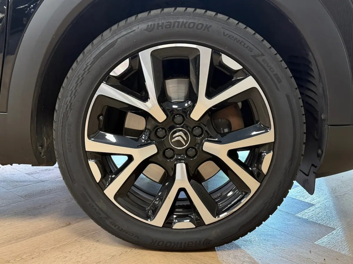 1.6 PureTech feel HYBRID PLUG-IN PHEV AIRCO CAMERA PDC APPLE CARPLAY TREKHAAK CRUISE