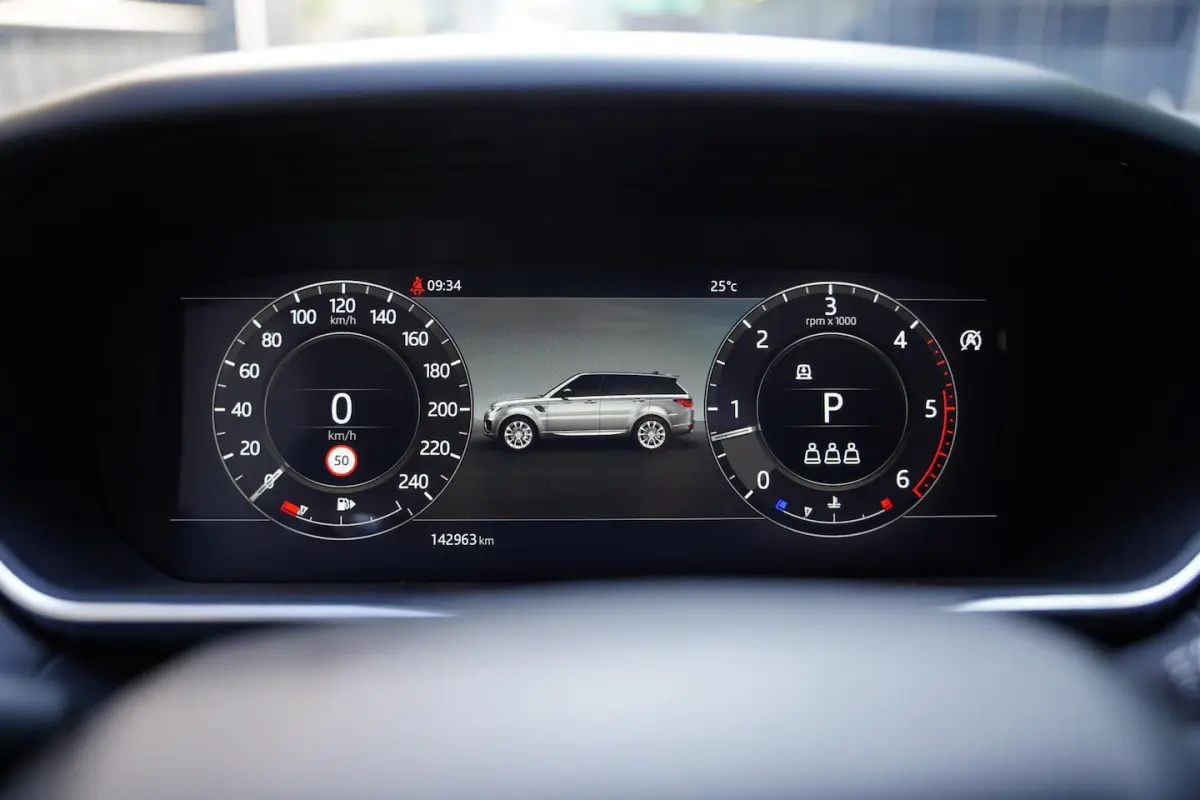 3.0 SDV6 HSE Dynamic