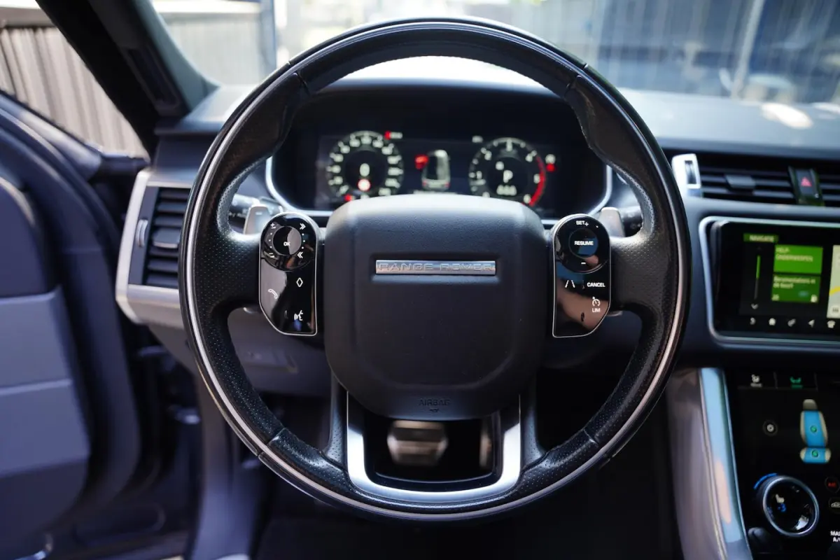 3.0 SDV6 HSE Dynamic