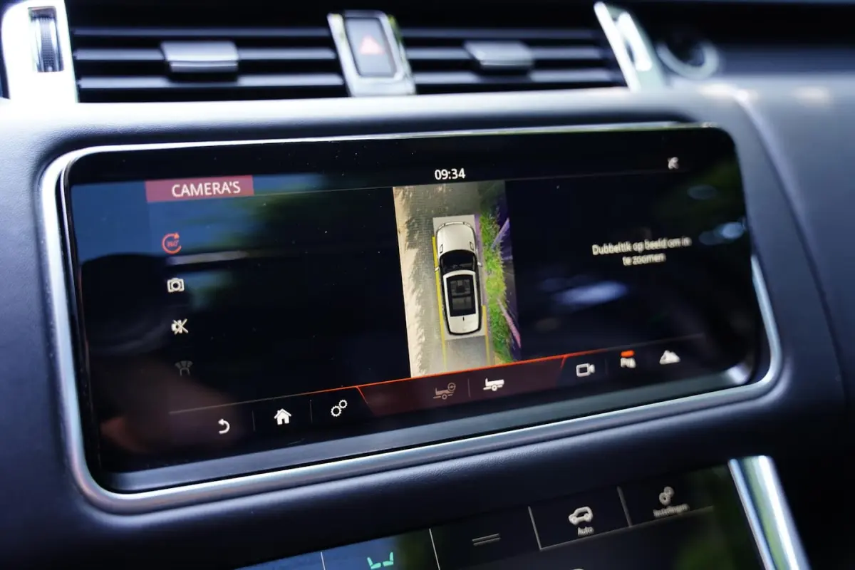3.0 SDV6 HSE Dynamic