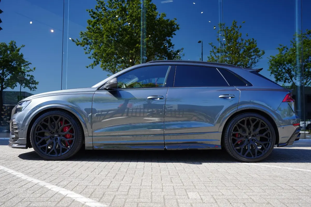 4.0 TFSI Quattro URBAN / VOSSEN / MILLTEK