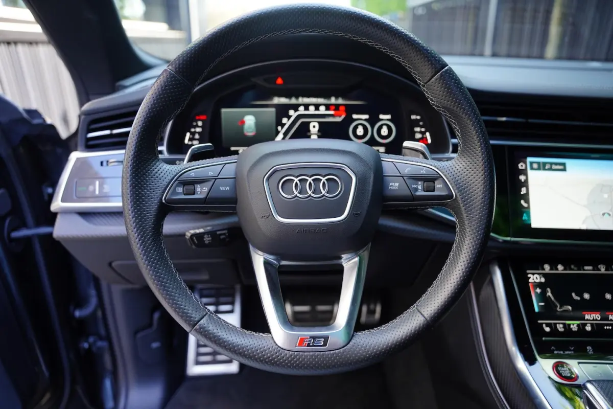 4.0 TFSI Quattro URBAN / VOSSEN / MILLTEK