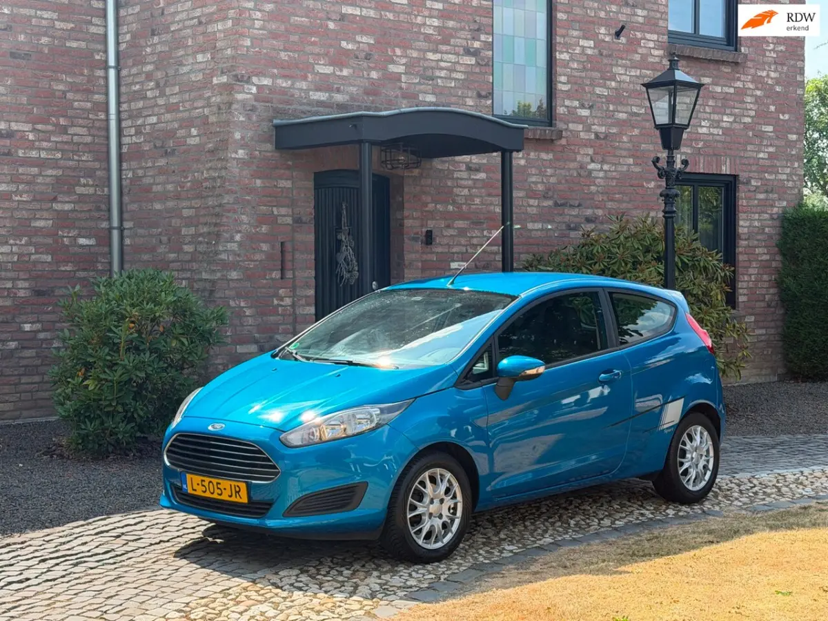 Ford Fiesta 2013 Benzine Handgeschakeld leasen