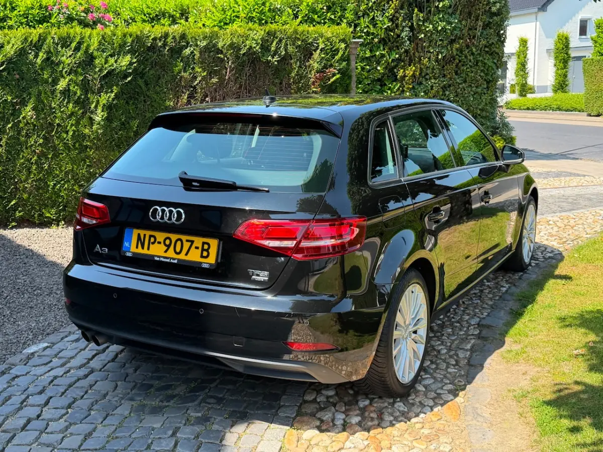 1.4 TFSI CoD Pro Line Navi Led