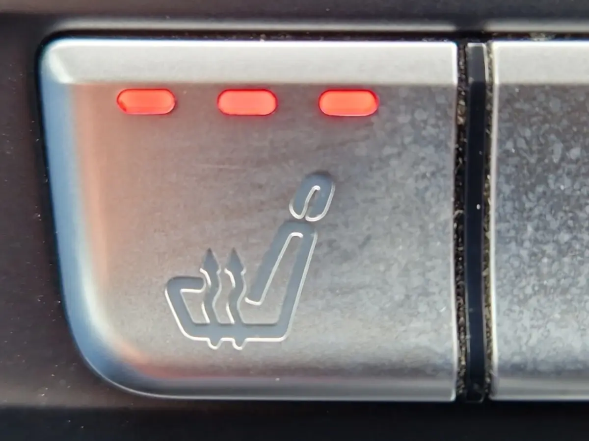200 Premium Stoelverwarming - Camera - Navi