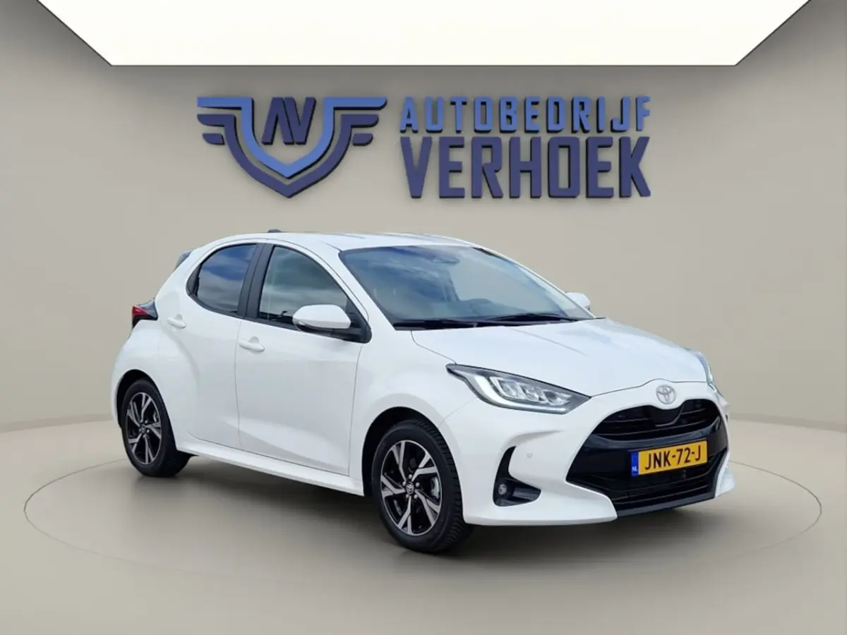 1.5Hybrid 115 Dynamic NL Auto - Stuur-Stoelverwarming - Dodehoek