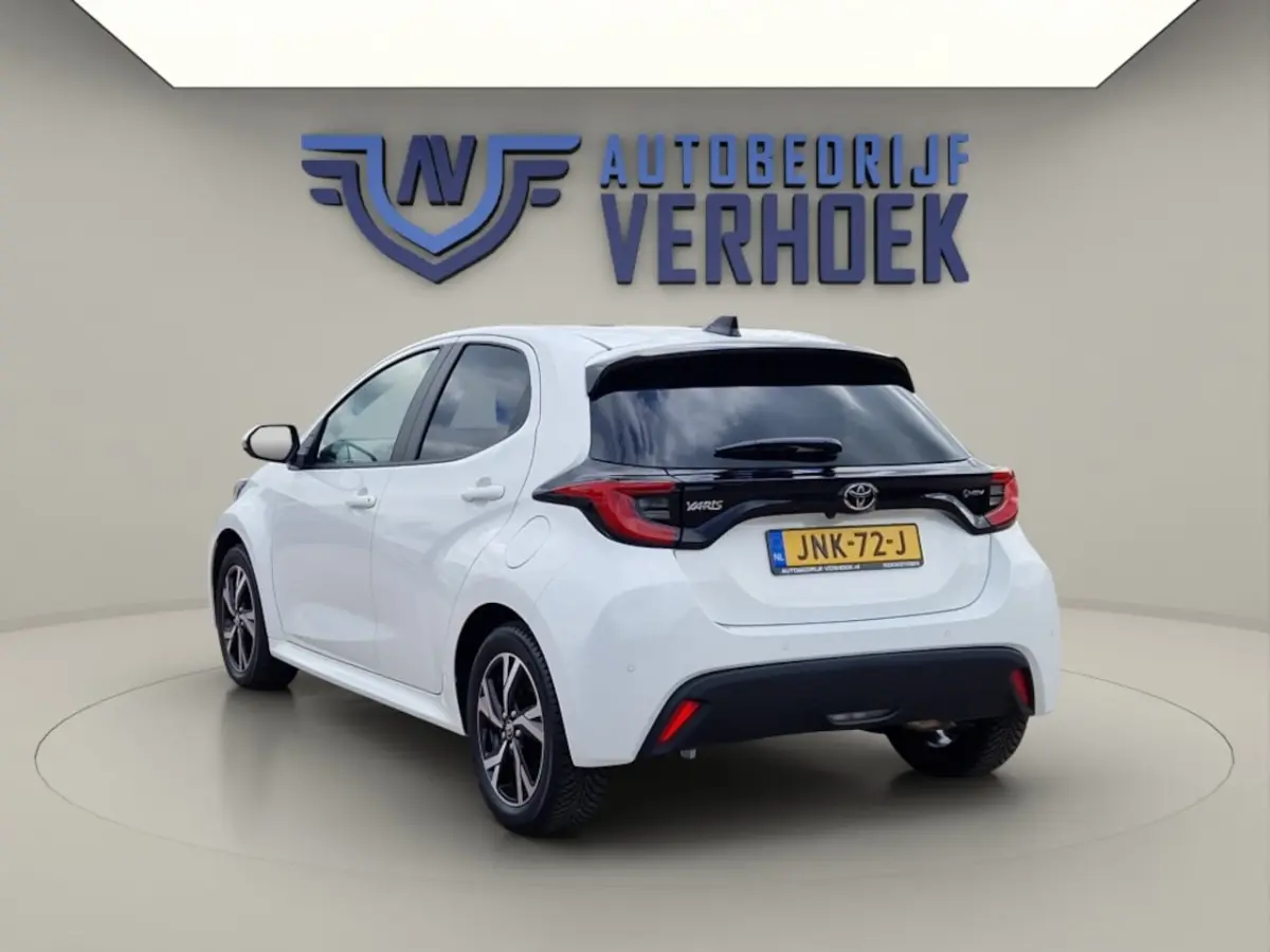 1.5Hybrid 115 Dynamic NL Auto - Stuur-Stoelverwarming - Dodehoek