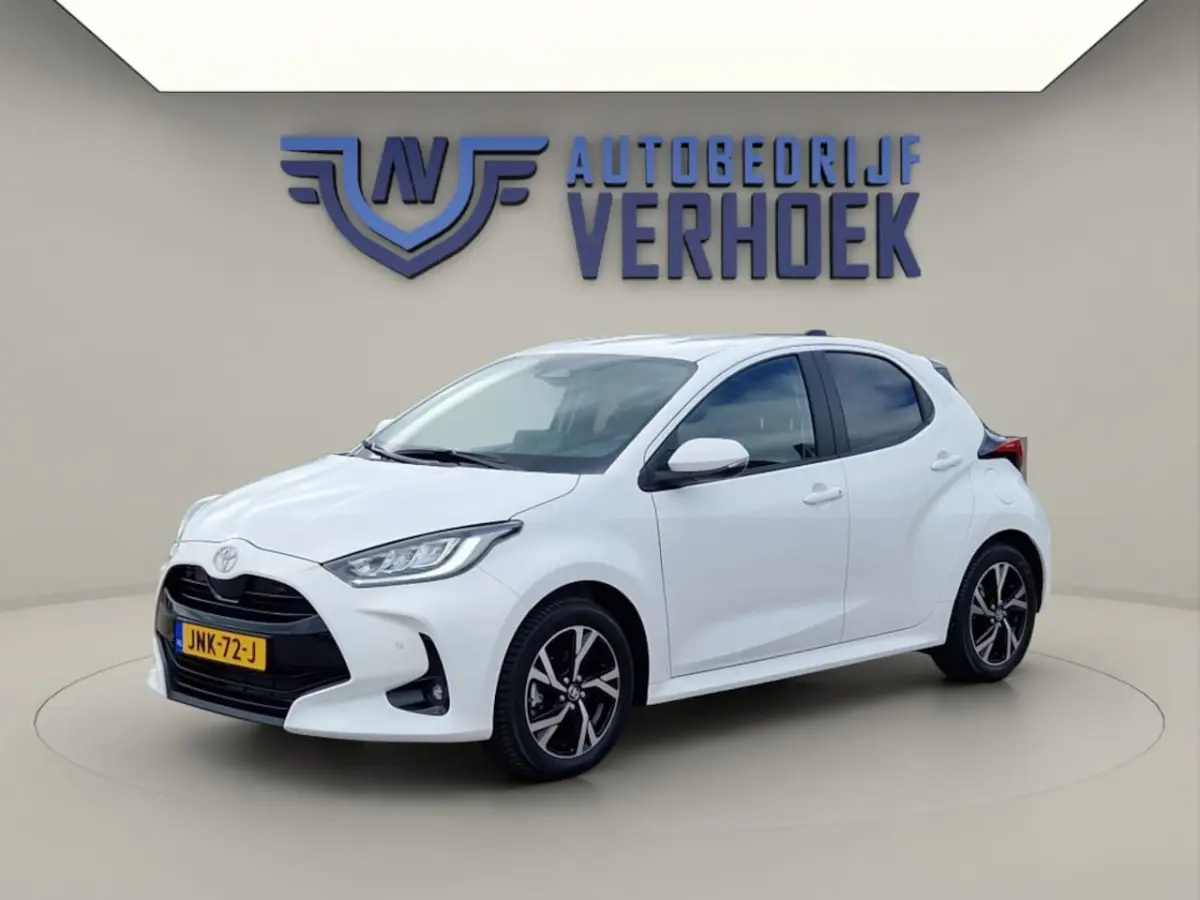 1.5Hybrid 115 Dynamic NL Auto - Stuur-Stoelverwarming - Dodehoek