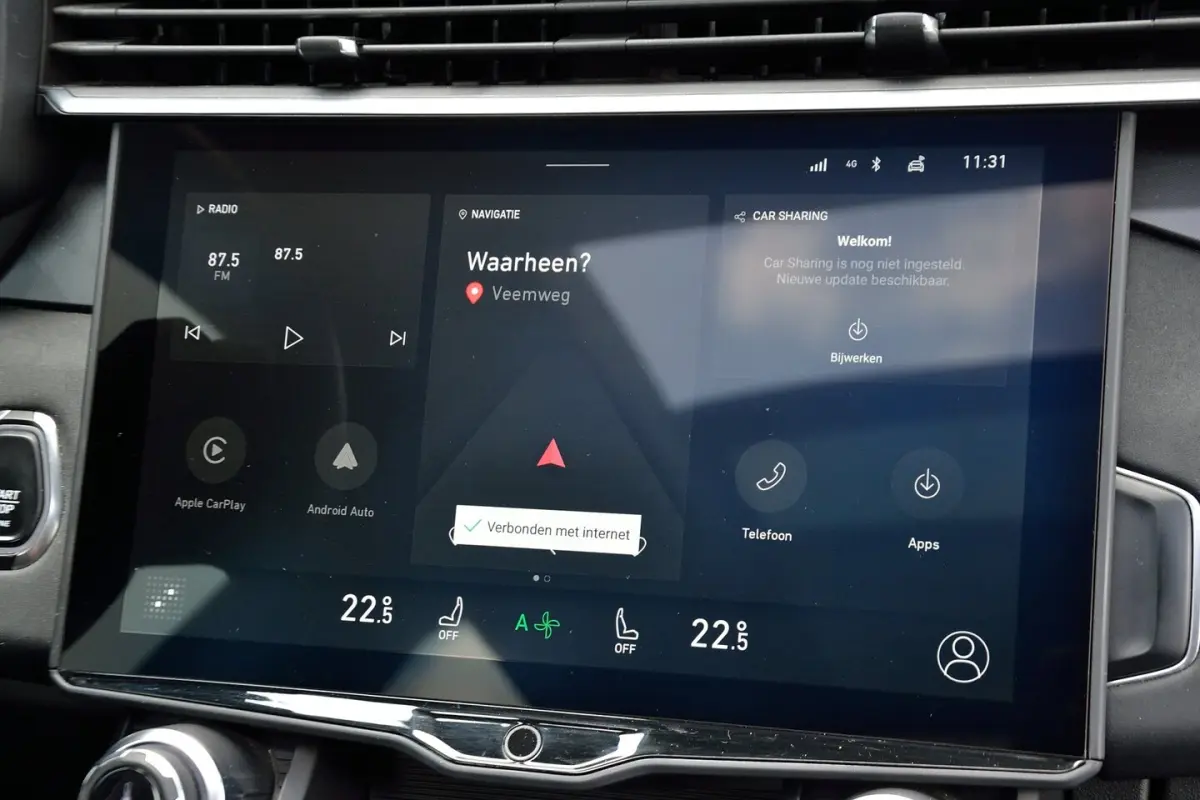 1.5 Plug-in Hybrid | Full Black | Trekhaak | Panoramadak | ACC