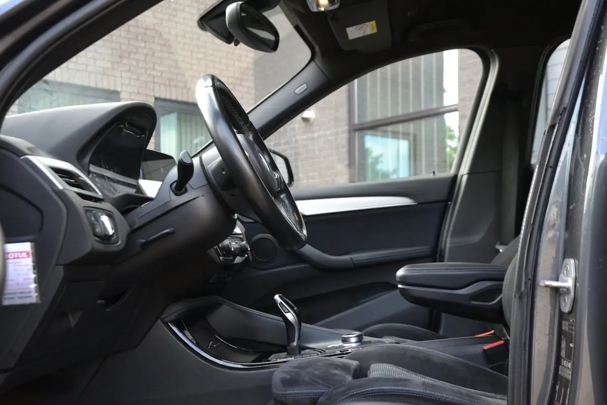 SDrive18i High Executive Automaat | M-Sport | Alcantara | LED | Navigatie
