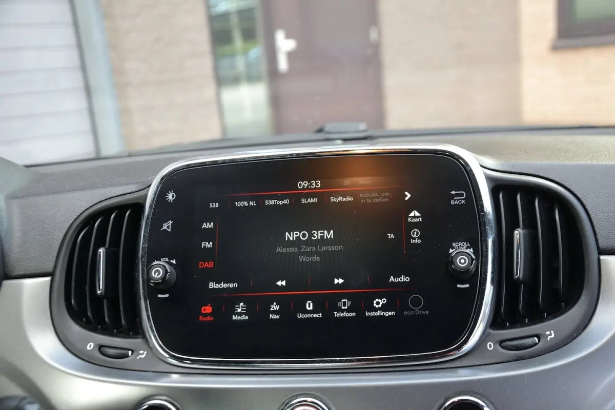 0.9 TwinAir Turbo Sport | Navigatie | Airco | Half Leder