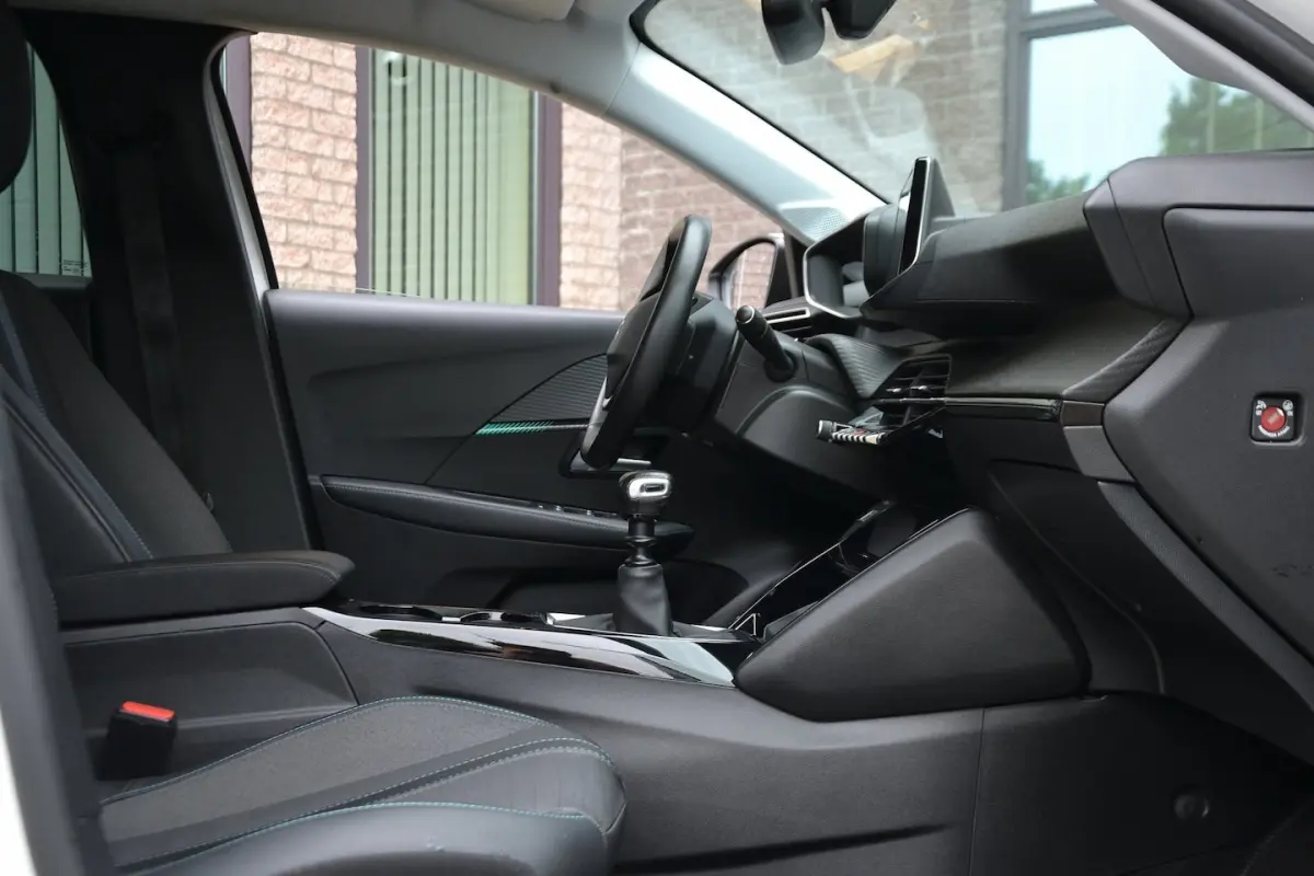 1.2 PureTech Allure Pack 101PK | Achteruitrijcamera | Virtual Cockpit | Carplay