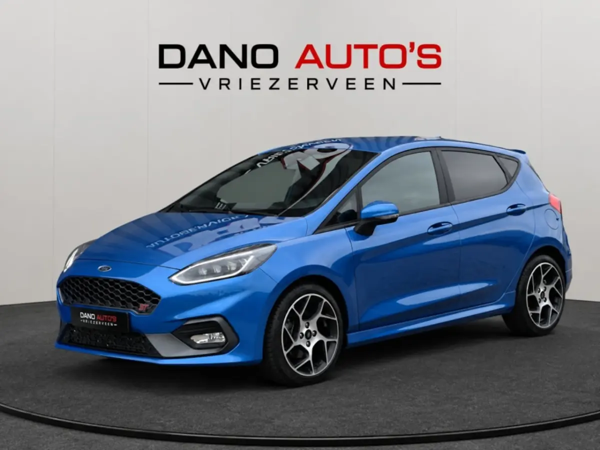 1.5 ST 200PK LED/Carplay/Recaro/Performance