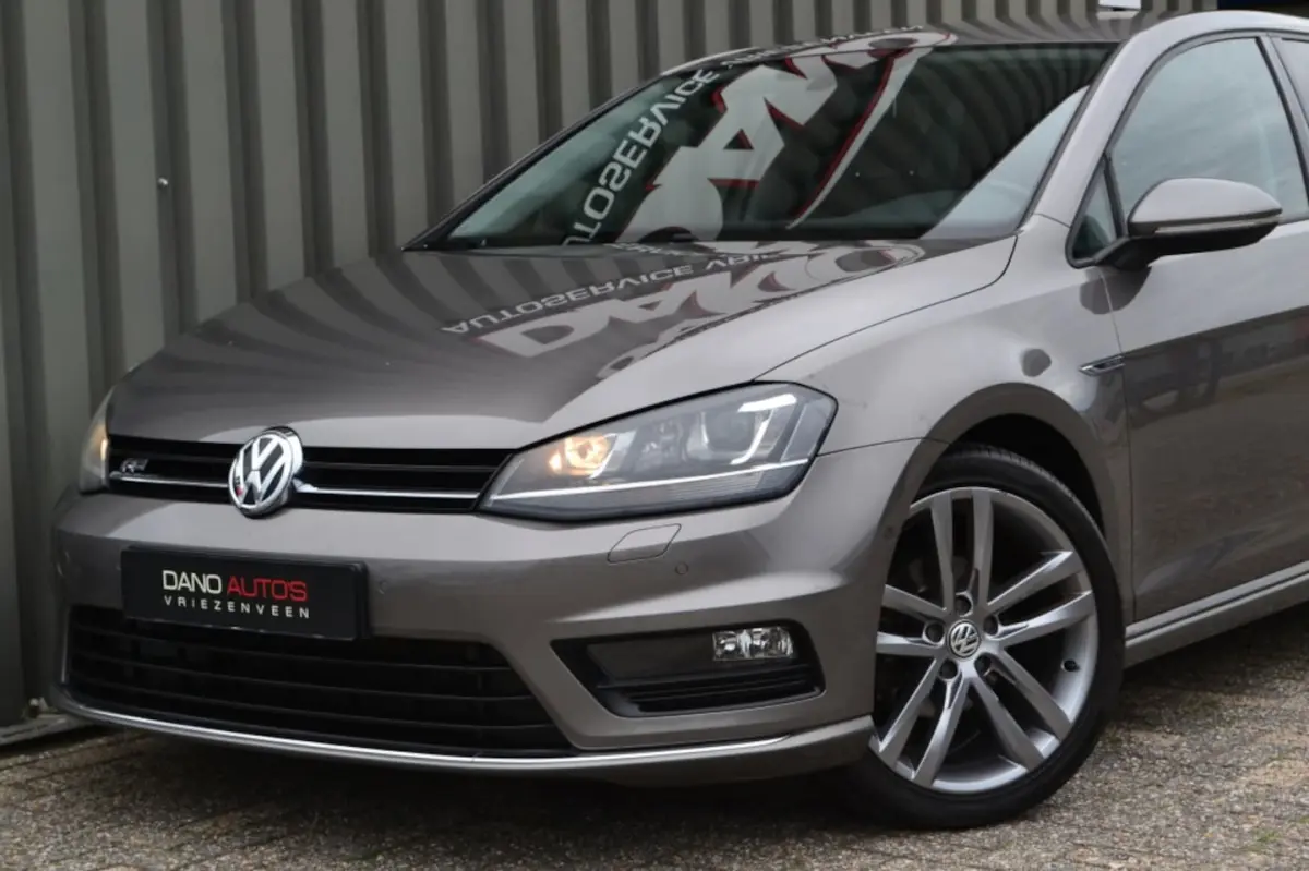 1.2 TSI DSG R-Line Lounge LED/Navi/18''inch