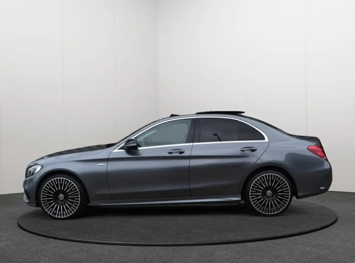 180 AMG Edition Leer/Pano/Camera/20''