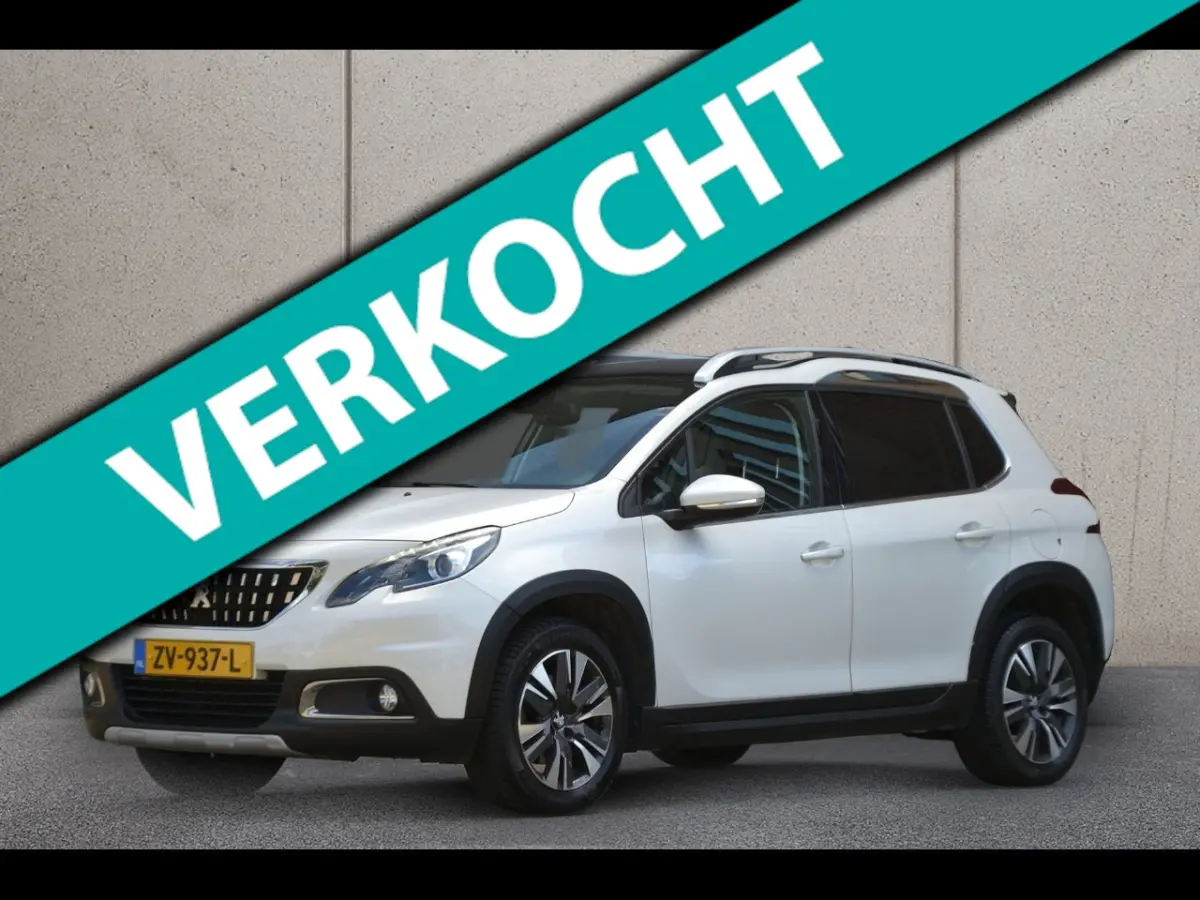 1.2 PureTech Allure Automaat | Panoramadak | Achteruitrijcamera | DAB