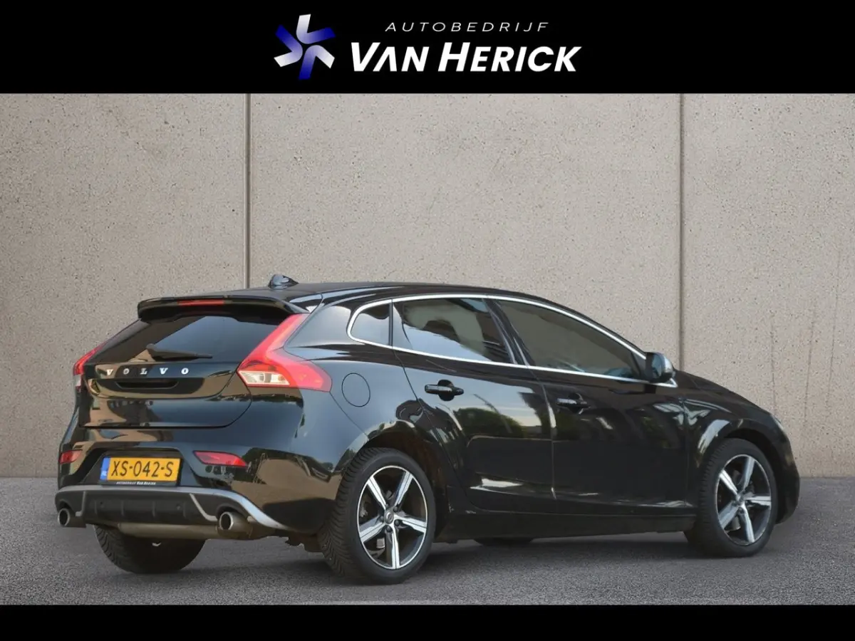 1.5 T3 Polar+ Sport | Panoramadak | LED | Compleet