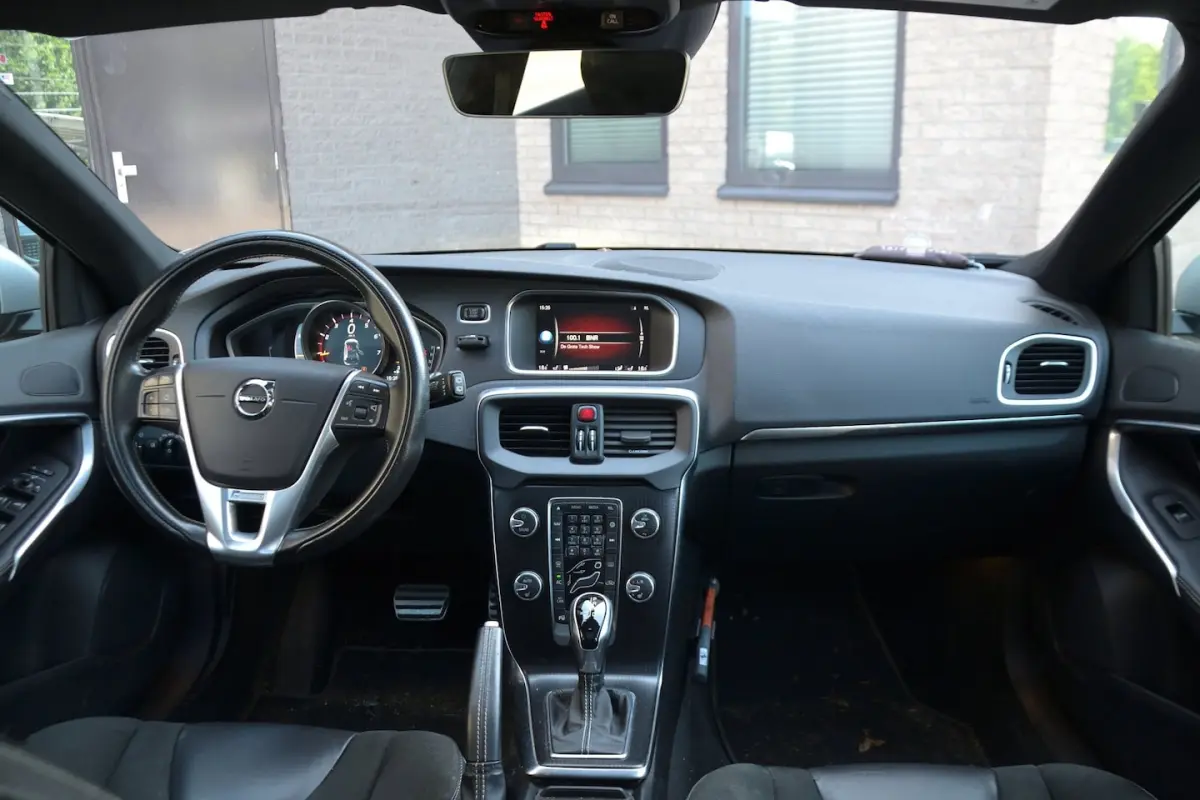 1.5 T3 Polar+ Sport | Panoramadak | LED | Compleet