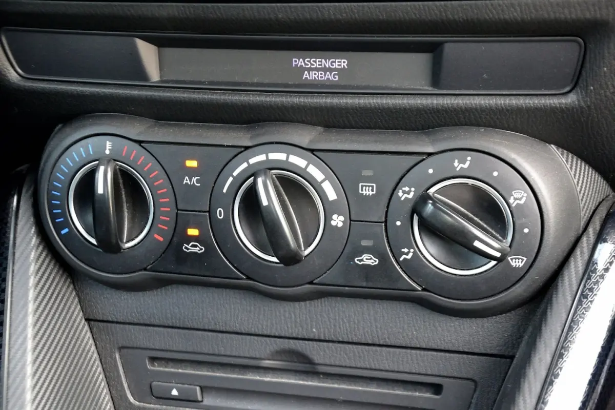 2 1.5 Skyactiv-G Dynamic 90PK | Navigatie | Cruise Control | Parkeersensoren