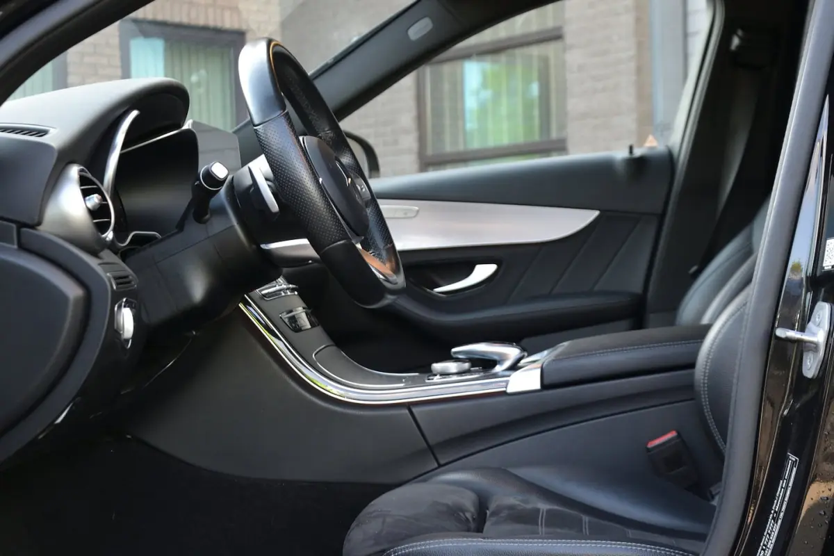 180 Business Solution AMG Automaat | Burmester | Sfeerverlichting | Carplay