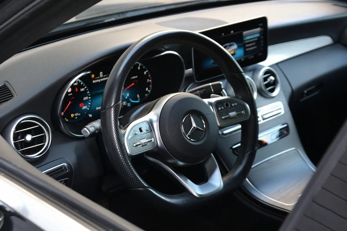 180 Business Solution AMG Automaat | Burmester | Sfeerverlichting | Carplay