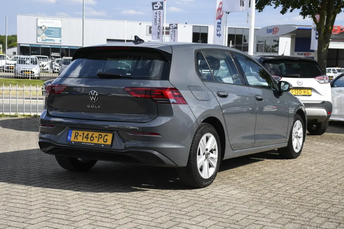 1.0 TSI Life 1 EIGENAAR/ APPLE CARPLAY/ NAVIGATIE