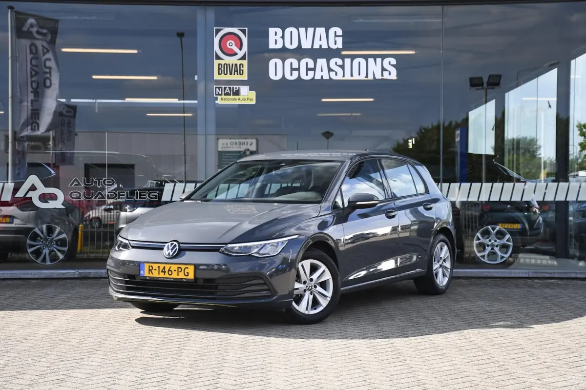 1.0 TSI Life 1 EIGENAAR/ APPLE CARPLAY/ NAVIGATIE