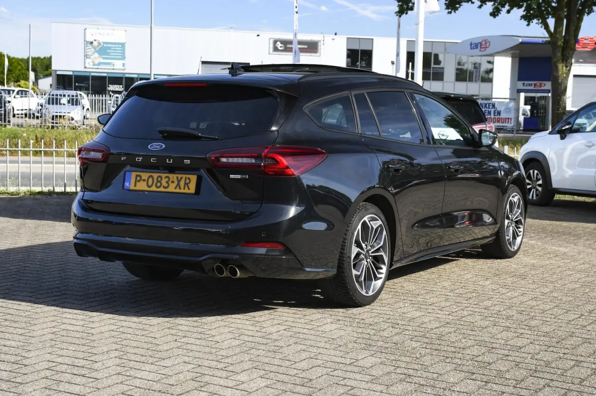 1.0 EcoBoost Hybrid ST Line 155 PK/ APPLE CARPLAY
