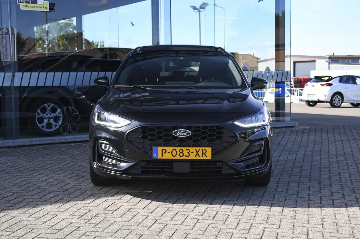 1.0 EcoBoost Hybrid ST Line 155 PK/ APPLE CARPLAY
