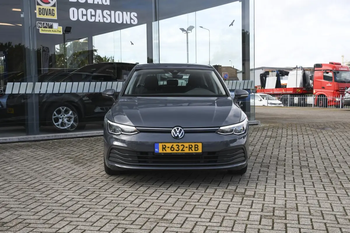 1.0 TSI Life 1 EIGENAAR/ APPLE CARPLAY/ NAVIGATIE