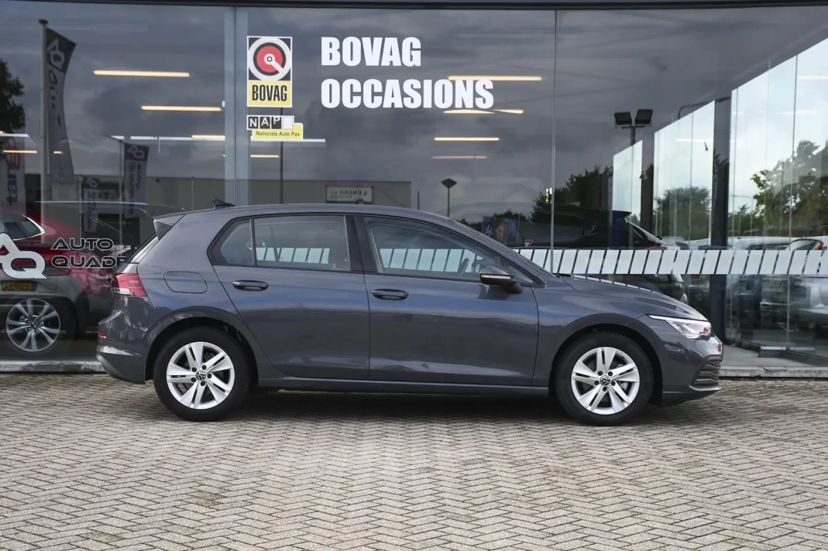 1.0 TSI Life 1 EIGENAAR/ APPLE CARPLAY/ NAVIGATIE