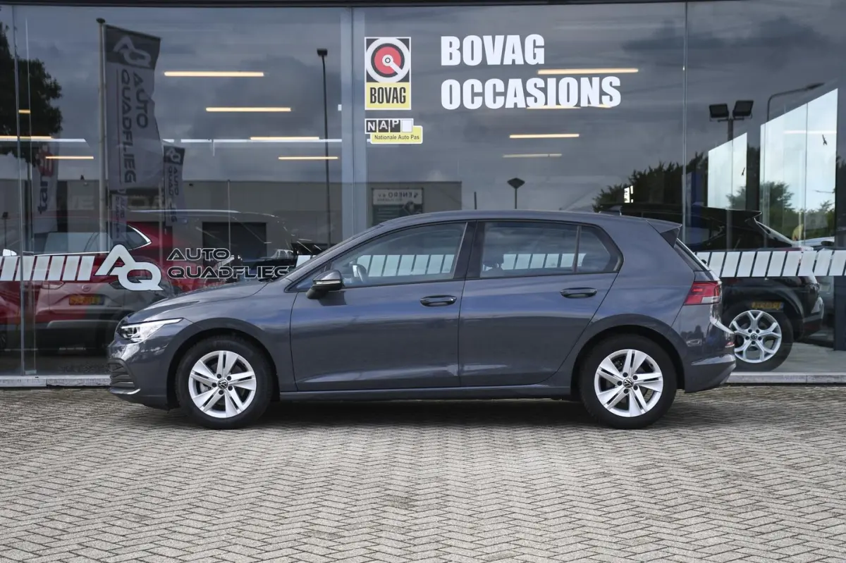 1.0 TSI Life 1 EIGENAAR/ APPLE CARPLAY/ NAVIGATIE
