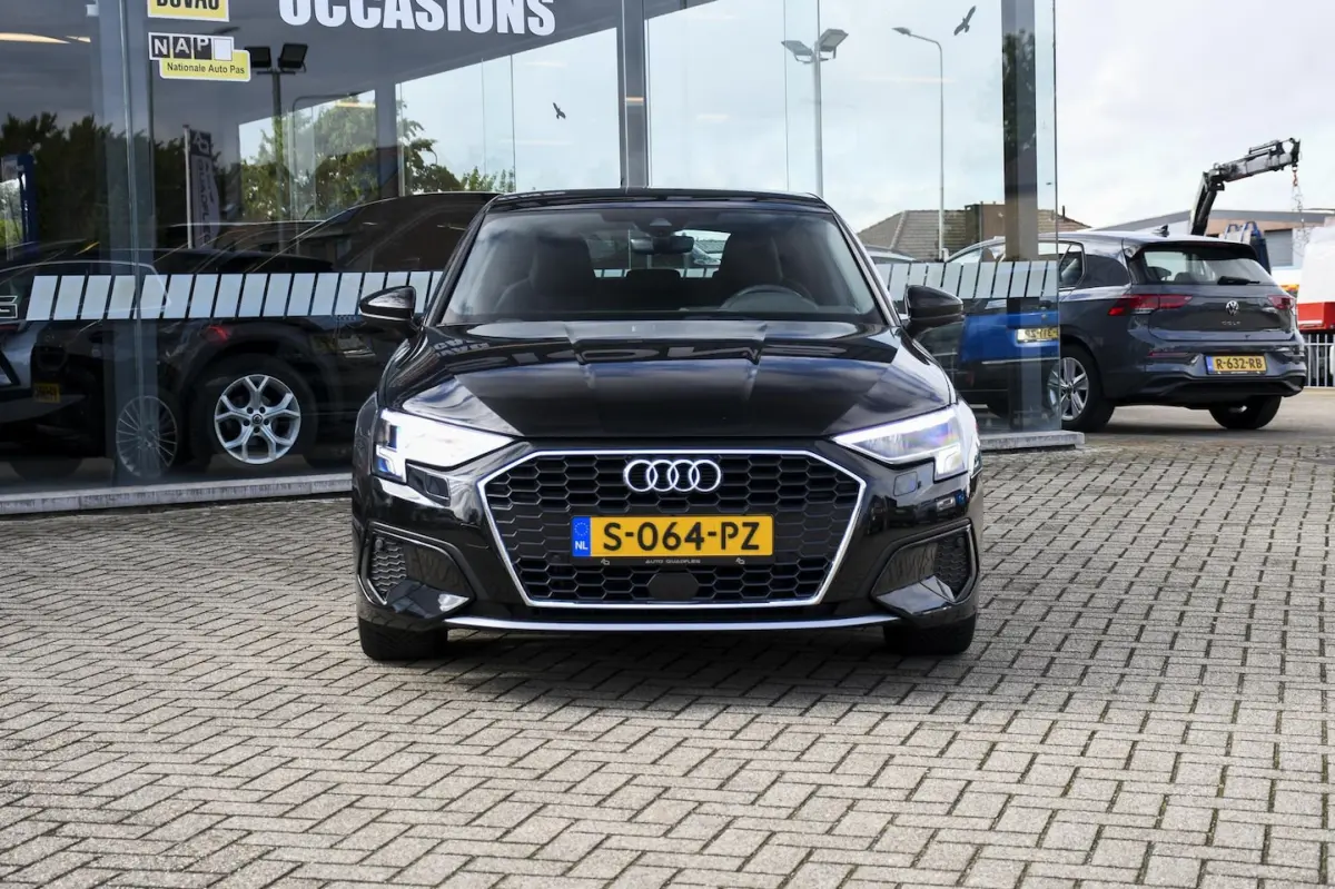 30 TFSI Advanced edition APPLE CARPLAY/ NAVIGATIE