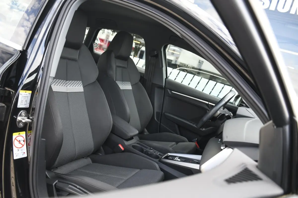 30 TFSI Advanced edition APPLE CARPLAY/ NAVIGATIE