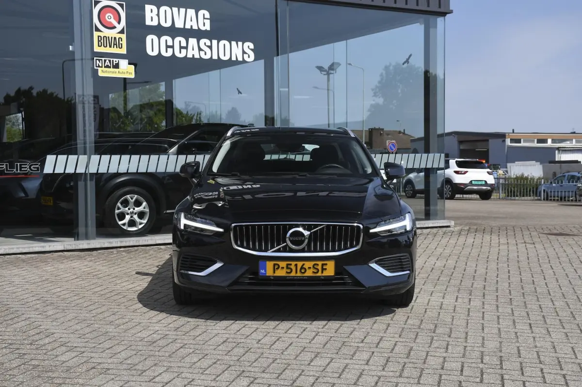 2.0 T6 Plug-in hybrid AWD Core Bright 1 EIGENAAR