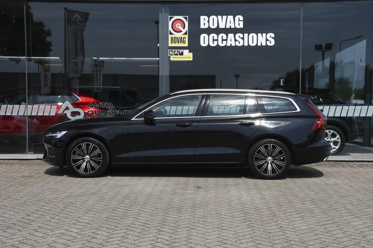 2.0 T6 Plug-in hybrid AWD Core Bright 1 EIGENAAR